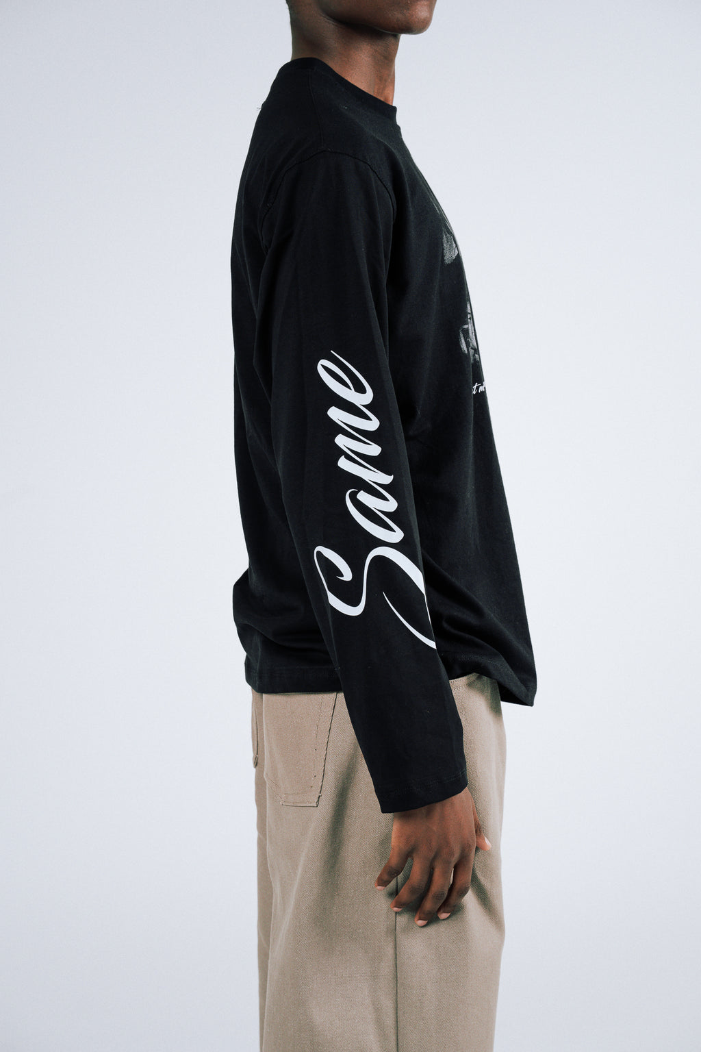 NEVER BREAK ME LONG SLEEVE