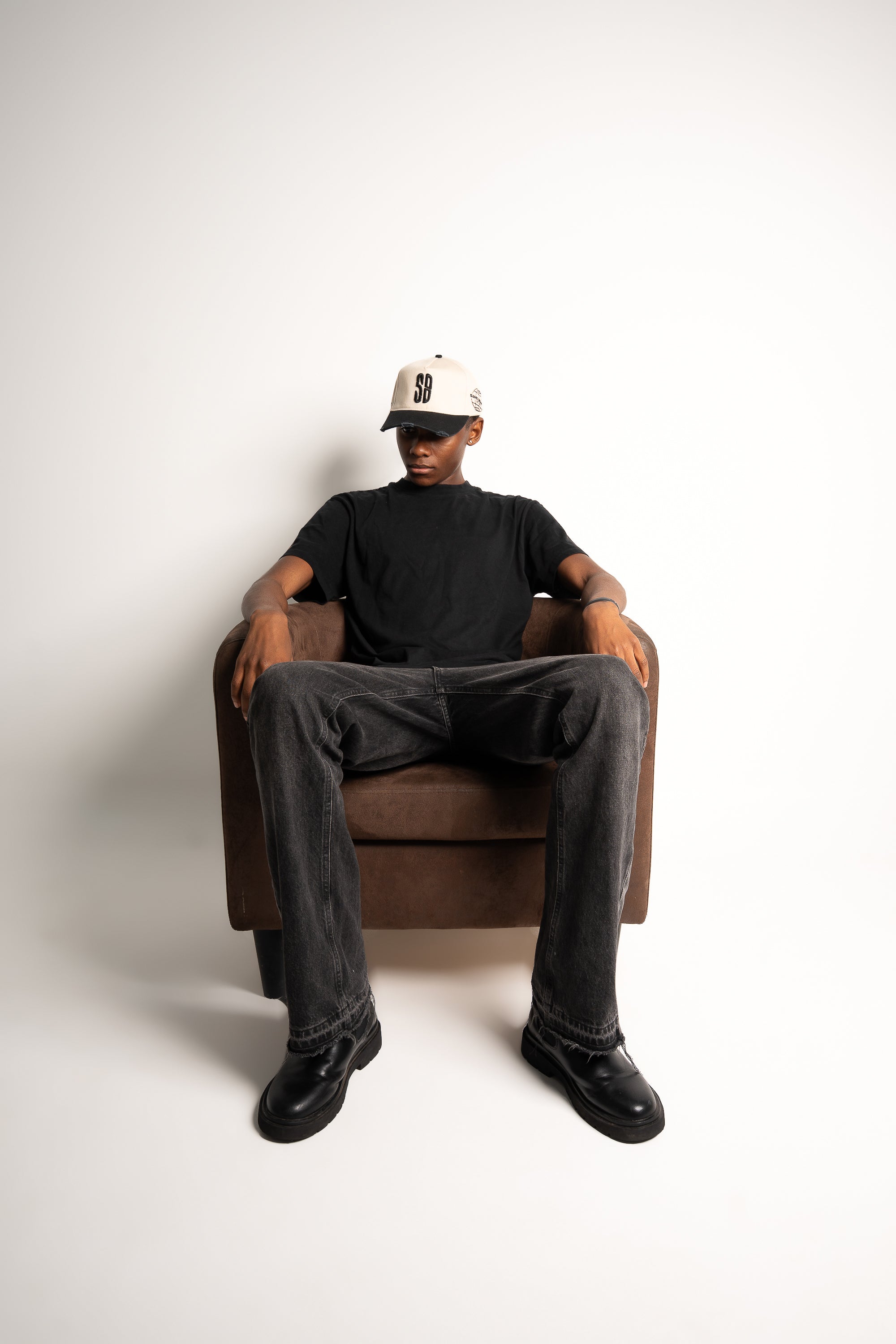 U.N.T CAP