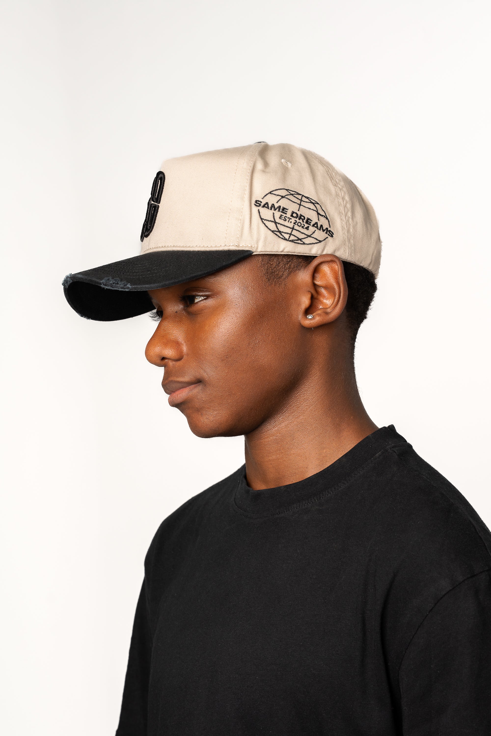 U.N.T CAP