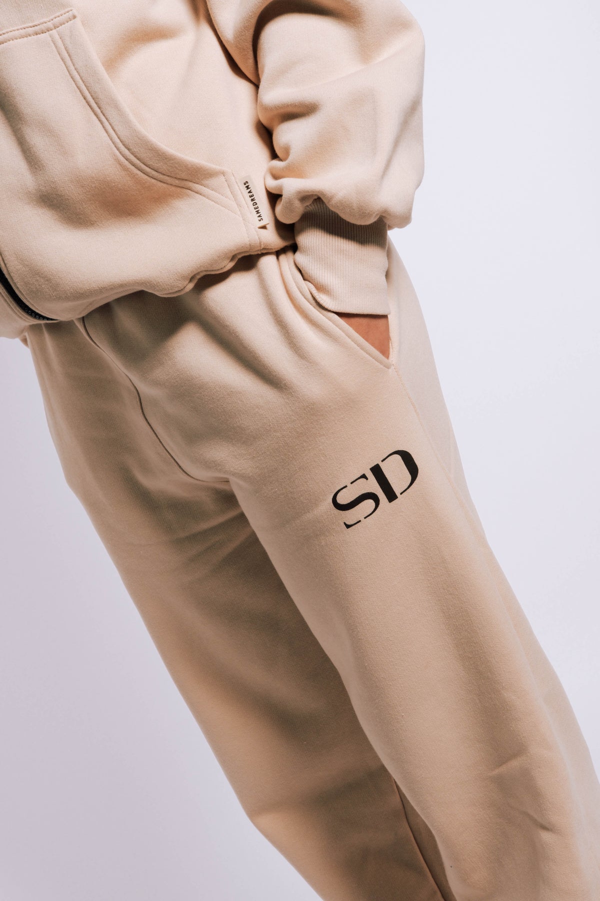 TRACKSUIT BEGIE SWEATPANTS